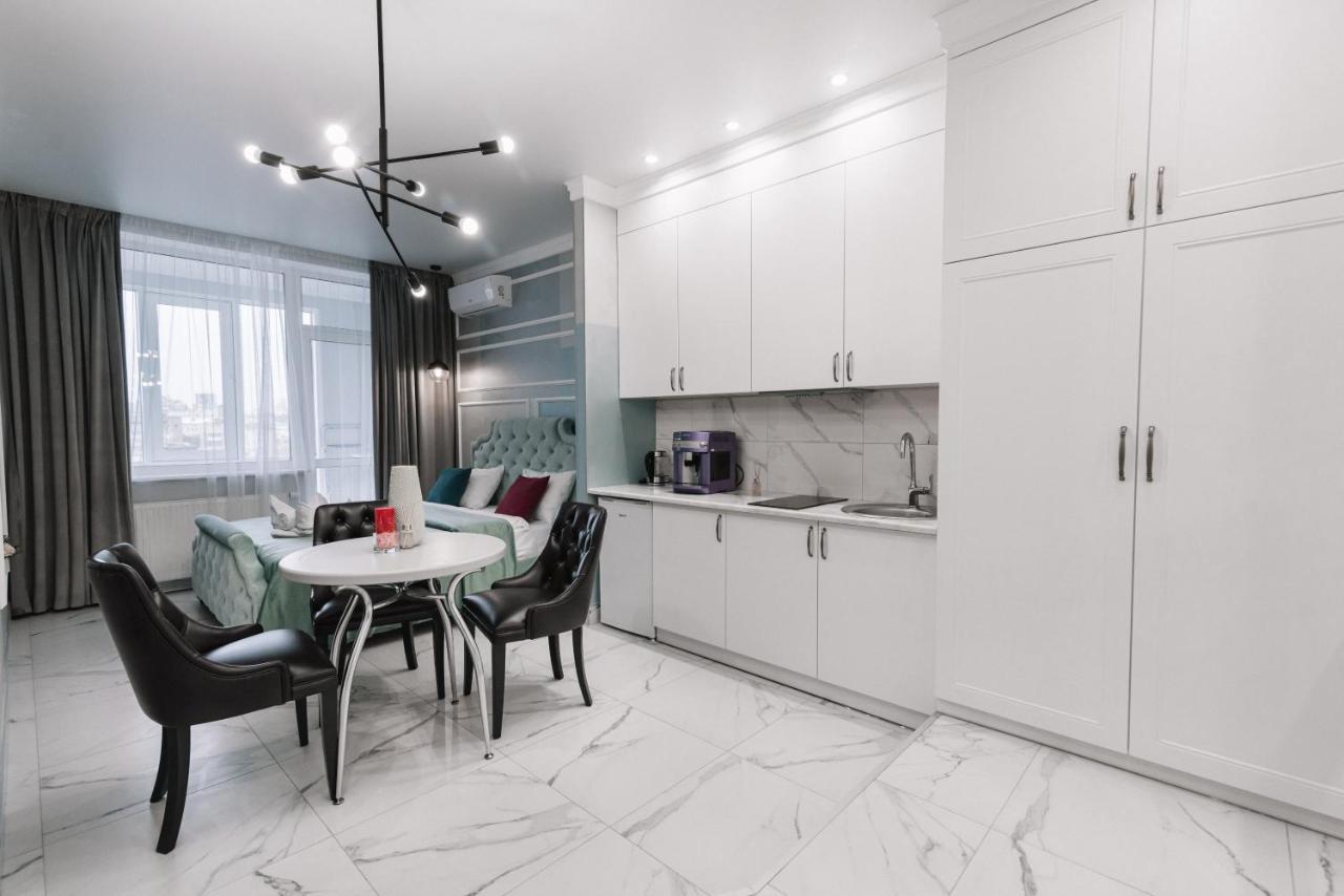 Royal Tower Vip Smart Apartments 1 Kiev Buitenkant foto