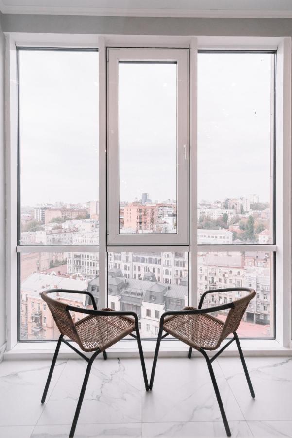 Royal Tower Vip Smart Apartments 1 Kiev Buitenkant foto