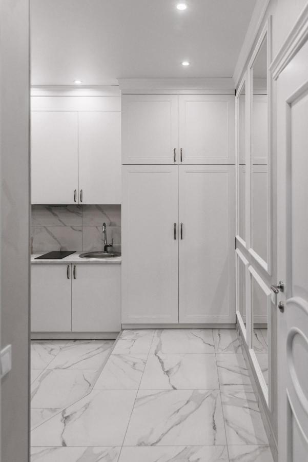 Royal Tower Vip Smart Apartments 1 Kiev Buitenkant foto