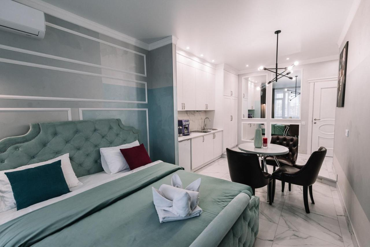Royal Tower Vip Smart Apartments 1 Kiev Buitenkant foto