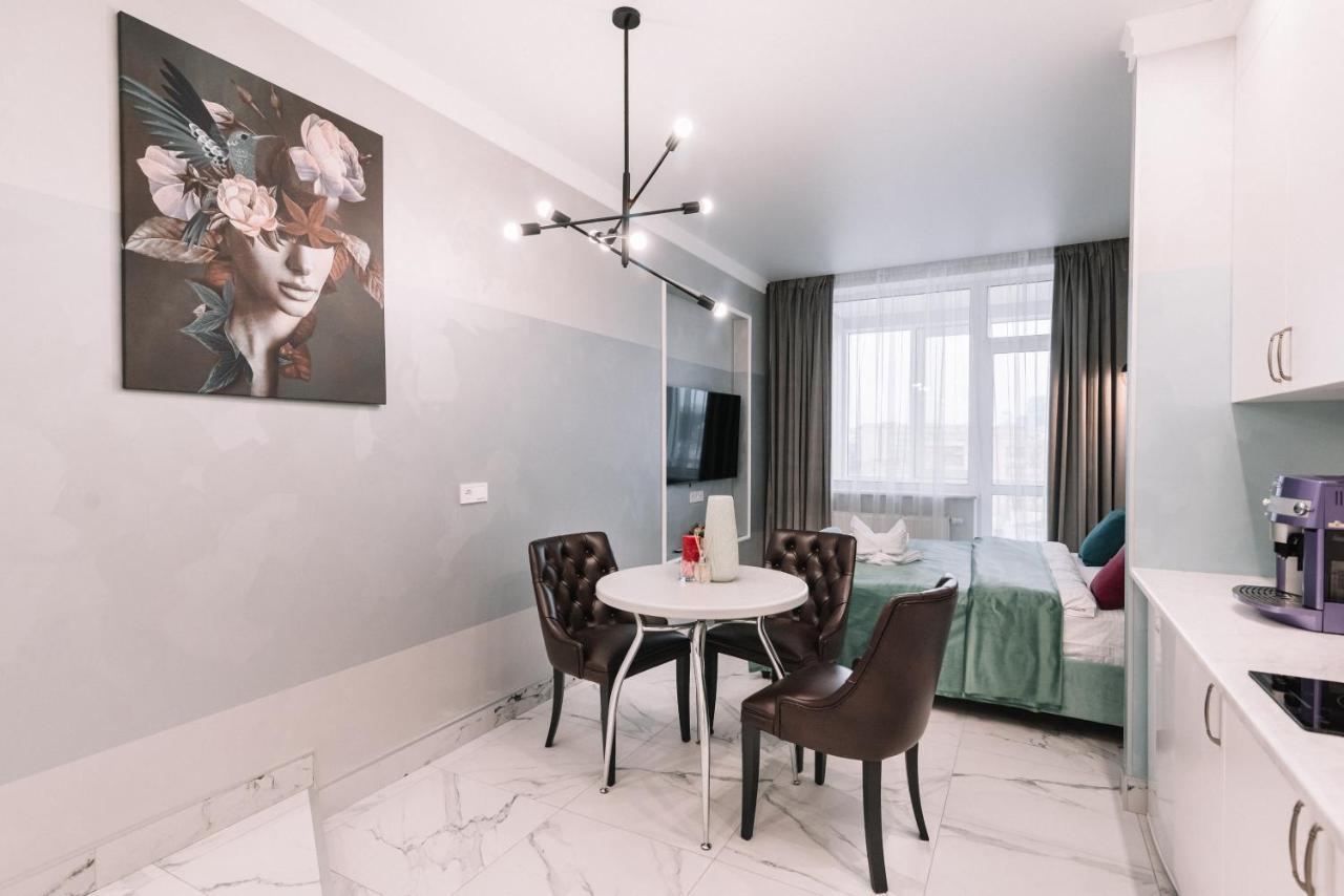 Royal Tower Vip Smart Apartments 1 Kiev Buitenkant foto