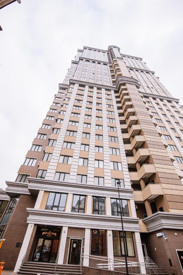 Royal Tower Vip Smart Apartments 1 Kiev Buitenkant foto